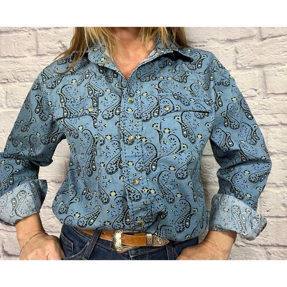 Retro Wrangler Paisley Western/Cowgirl/Rodeo Style Snap Close Shirt - Picture 1 of 8